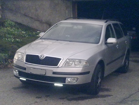 30032011399.jpg
