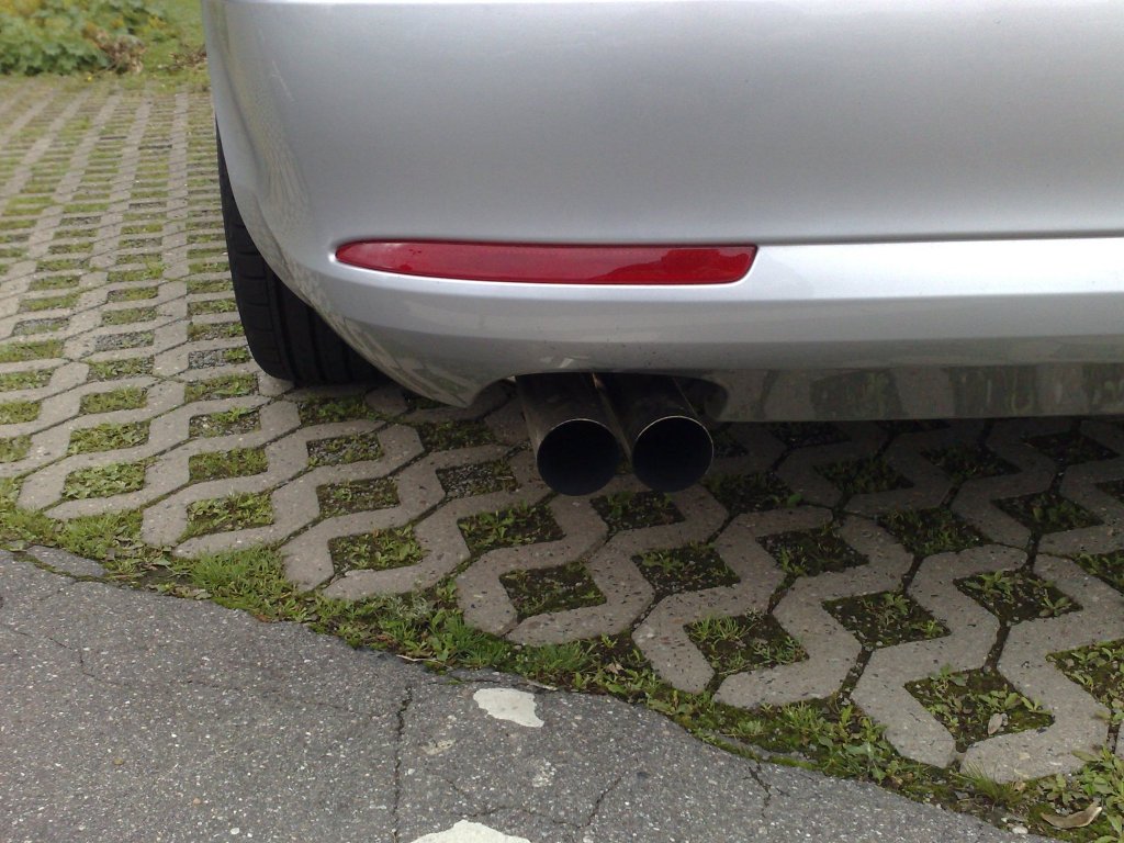 300720111654.jpg