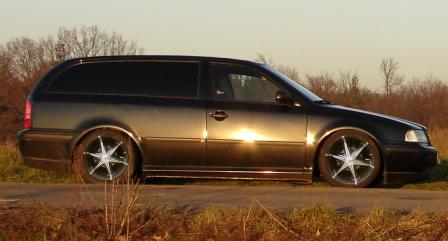 das is der Skoda den ich fahre auch etwas modifiziert XD