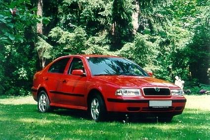 Octavia 1.6 SLXi.jpg