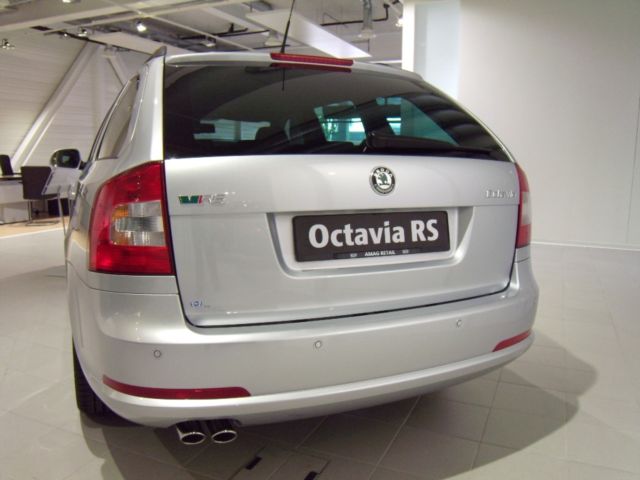Octavia_RS_2.jpg