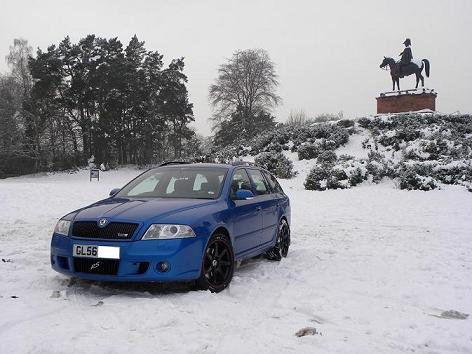 snow jan 2010 +vrs  wellington par k aldershot 012.jpg