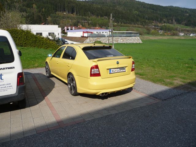 P1000897_small.jpg